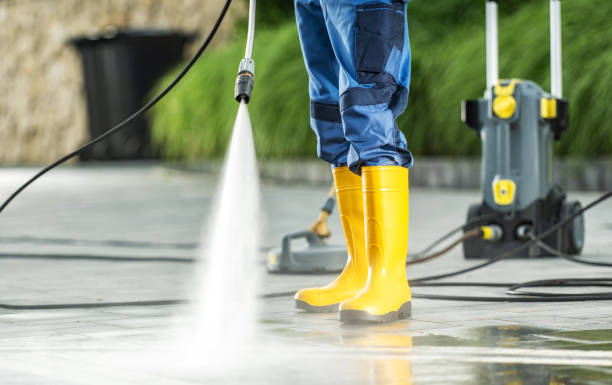 Best Commercial Pressure Washing  in Nes, IL