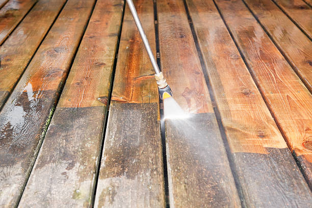 Why Choose Our Certified Pressure Washing Experts for Your Project Needs in Niles, IL?